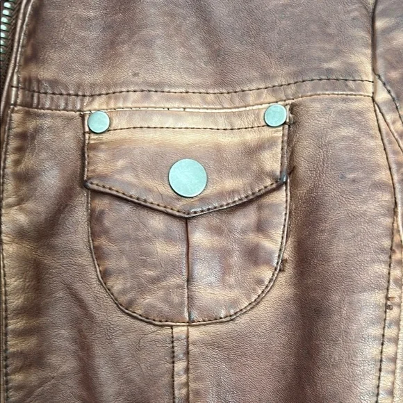 Moto Faux Leather Jacket with Vintage Distressed Look - Picture 4 of 6